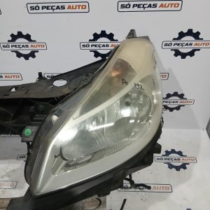 FAROL ESQUERDO CINZA RENAULT CLIO 3 2007-2014 ANO: 2008
