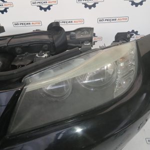 FAROL ESQUERDO PRETO BMW 320D 2.0D E90 ANO: 2011