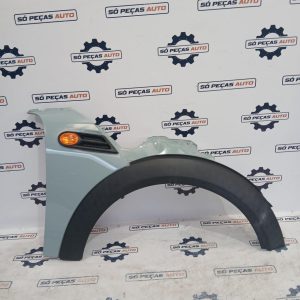 GUARDA LAMAS DIREITO AZUL MINI ONE R56 1.6VTI 2010-2013 ANO: 2011