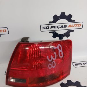 FAROLIM DIREITO AZUL AUDI A4 2.0TFSI ANO: 2006