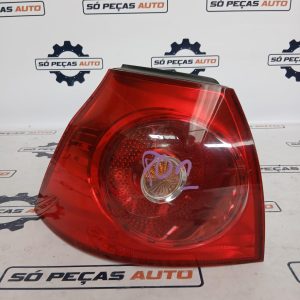 FAROLIM ESQUERDO CINZENTO VOLKSWAGEN GOLF V 1.9TDI ANO: 2007