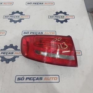 FAROLIM ESQUERDO PRETA AUDI A4 B8 ALLROAD 2.0TDI ANO: 2011