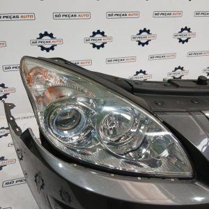 FAROL DIREITO CINZA HYUNDAI i30 MK1 1.6 16V 2007-2011 ANO: 2007