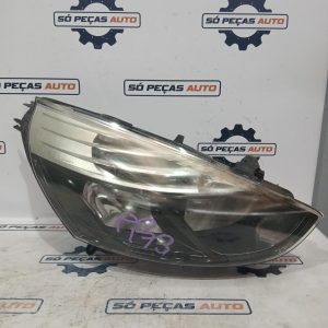 FAROL DIREITO VERMELHO RENAULT CLIO IV 1.2 16V 2012-2022 ANO: 2013