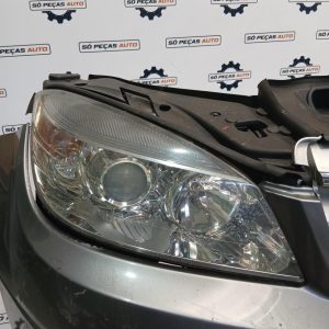 FAROL DIREITO  MERCEDES C200 W204 ANO: 2010