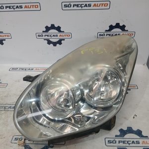 FAROL ESQUERDO BRANCA FIAT DOBLO L1H1 1.3MJET 2011-2017 ANO: 2012