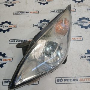FAROL ESQUERDO CINZENTO CHEVROLET SPARK 1.0 ANO: 2013