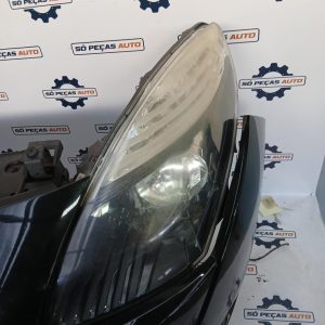 FAROL ESQUERDO PRETO RENAULT GRAND SCENIC DYNAMIQUE 1.5DCI ANO: 2011