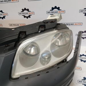 FAROL ESQUERDO BRANCO VOLKSWAGEN CADDY 2.0SDI ANO: 2006
