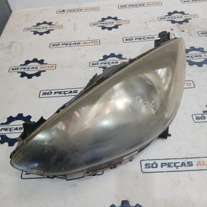 FAROL ESQUERDO PRETO MAZDA 2 TS2 GASOLINA ANO: 2008
