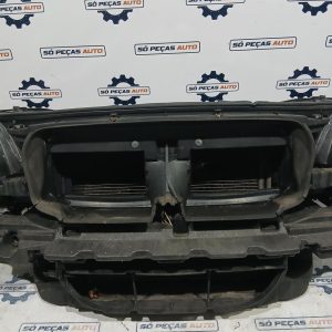 FRENTE FIBRA PRETO BMW X1 18d Sdrive 2.0D 2011-2015 ANO: 2013