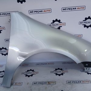 GUARDA LAMAS DIREITO CINZENTO VOLKSWAGEN GOLF V 1.9TDI ANO: 2007
