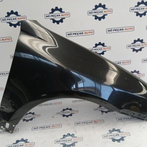 GUARDA LAMAS DIREITO PRETO PORSCHE CAYENNE TIPTRONIC S D ANO: 2009