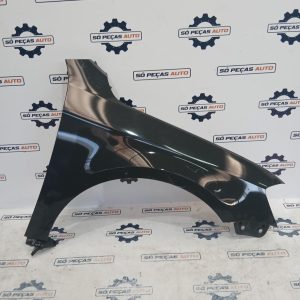 GUARDA LAMAS DIREITO CINZA VOLKSWAGEN PASSAT SALOON B6 2.0TDI PD ANO: 2010