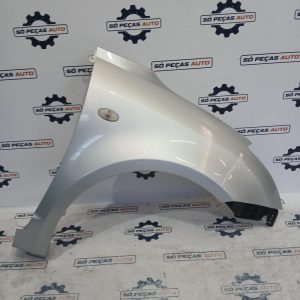 GUARDA LAMAS DIREITO CINZA SUZUKI SWIFT MK3 1.6 16V 2006-2015 ANO: 2006