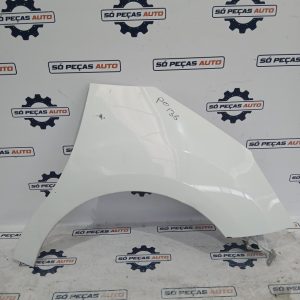GUARDA LAMAS DIREITO BRANCO CITROEN DS3 HATCHBACK 1.6HDI ANO: 2011