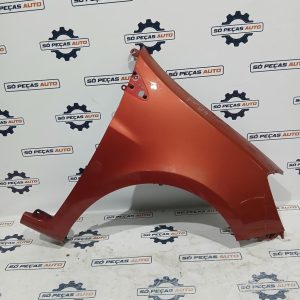 GUARDA LAMAS DIREITO VERMELHO RENAULT CLIO III 1.4 16V 2005-2012 ANO: 2007