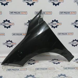 GUARDA LAMAS ESQUERDO PRETA RENAULT MEGANE 3 1.5DCI 2009-2016 ANO: 2009