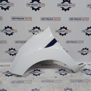 GUARDA LAMAS ESQUERDO BRANCA FORD FIESTA MK6 VAN 1.4TDCI ANO: 2010