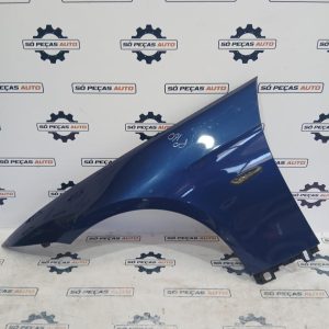 GUARDA LAMAS ESQUERDO AZUL BMW F30 330D COUPE 2.0D M SPORT ANO: 2011