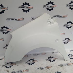 GUARDA LAMAS ESQUERDO BRANCO CITROEN BERLINGO 1.6e-HDI ANO: 2013