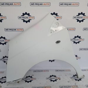 GUARDA LAMAS ESQUERDO BRANCO CITROEN JUMPY 1.6HDI ANO: 2010