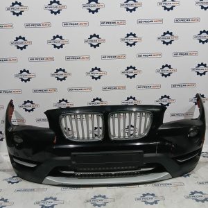 PARA CHOQUES FRENTE PRETO BMW X1 18d Sdrive 2.0D 2011-2015 ANO: 2013