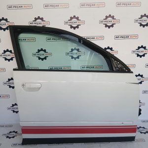 PORTA FRENTE DIREITA BRANCO AUDI A4 2.0 SPORT ANO: 2002