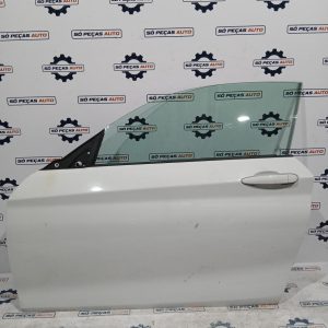 PORTA FRENTE ESQUERDA BRANCO BMW F20 114i 1.6i ANO: 2013