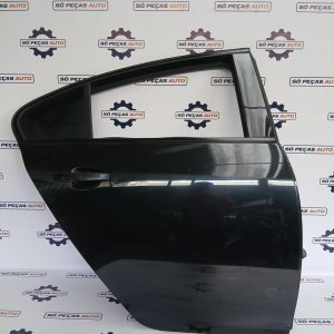 PORTA TRASEIRA DIREITA PRETA OPEL INSIGNIA 1.6CDTI ANO: 2015