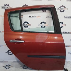 PORTA TRASEIRA DIREITA VERMELHO RENAULT CLIO III 1.4 16V 2005-2012 ANO: 2007