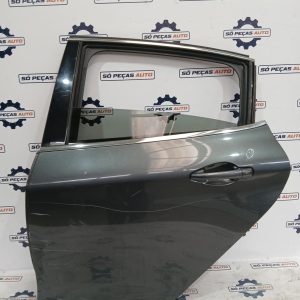 PORTA TRASEIRA ESQUERDA CINZA PEUGEOT 208 MK1 1.6HDI 2012-2019 ANO: 2013