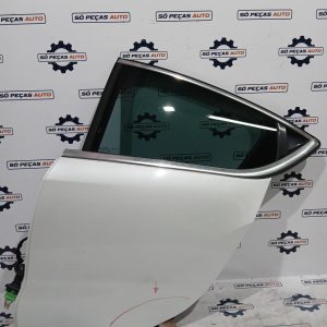 PORTA TRASEIRA ESQUERDA BRANCO CITROEN DS4 1.6e-HDI 2012-2015 ANO: 2013