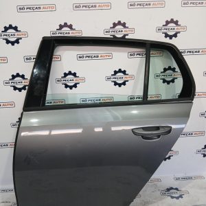 PORTA TRASEIRA ESQUERDA CINZA VOLKSWAGEN GOLF VI  ANO: 2012