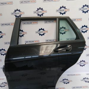 PORTA TRASEIRA ESQUERDA PRETO MERCEDES C220 TOURING W204 2.1CDI  ANO: 2011